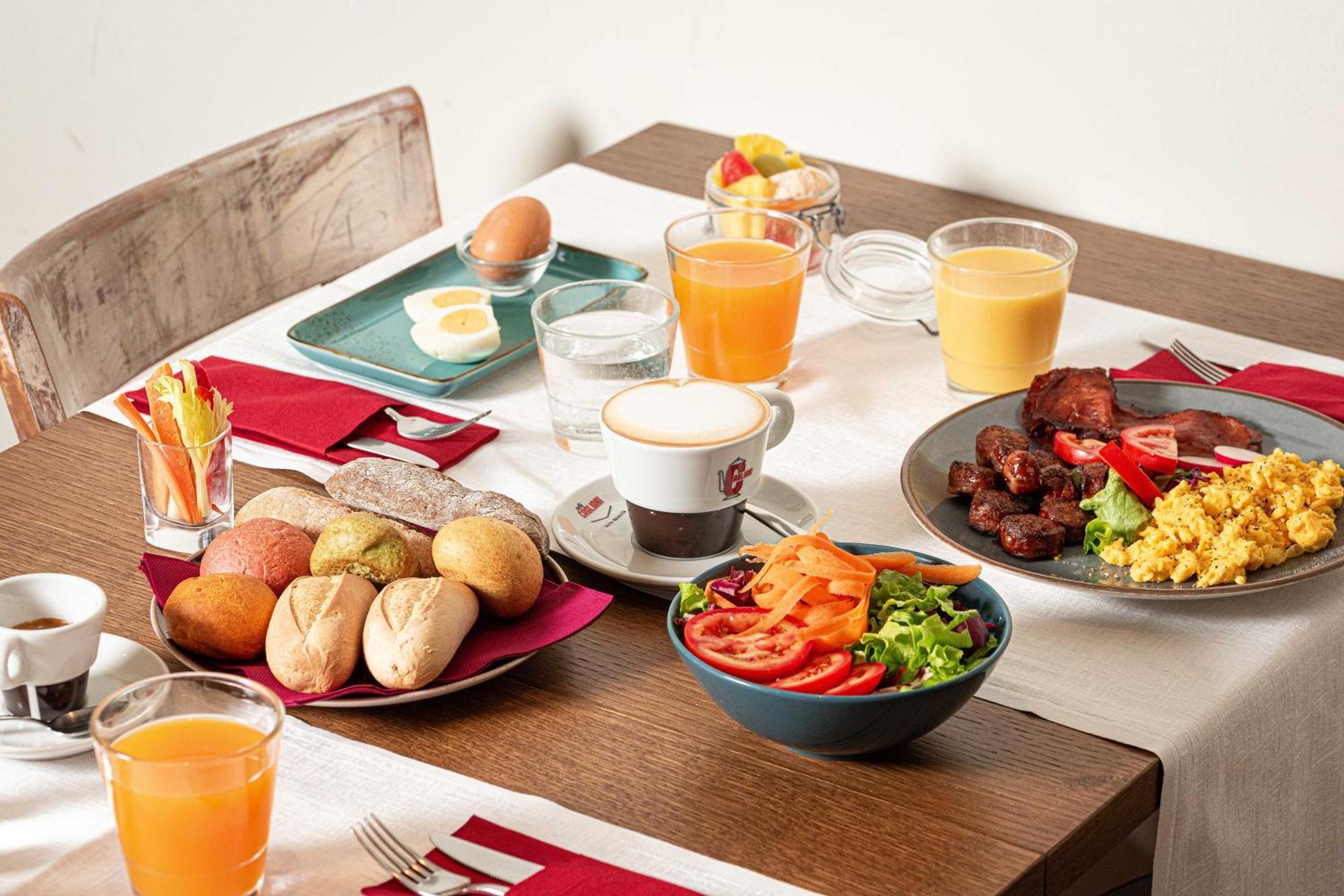 Phi Hotel Bologna Apartments Luaran gambar
